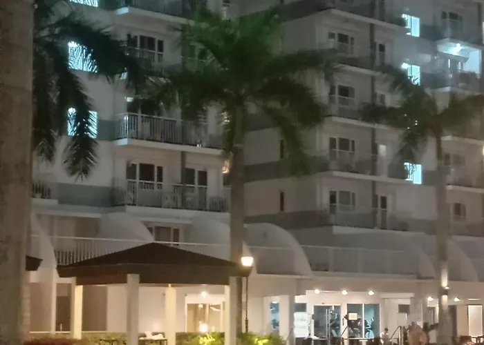 Shell By Jay Apartment Manila